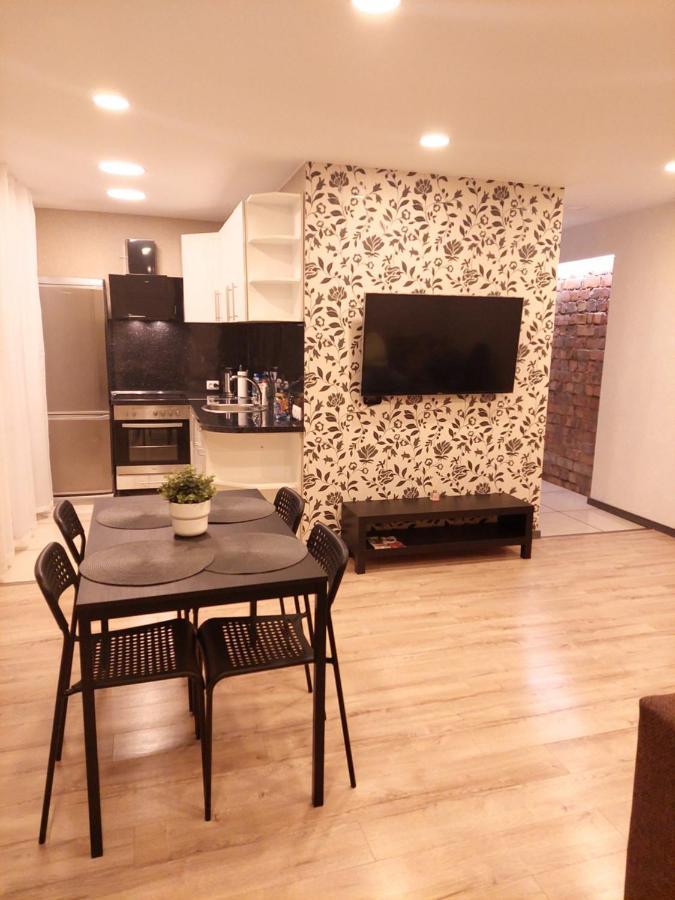 M14 Apartment Gulbene Exterior photo